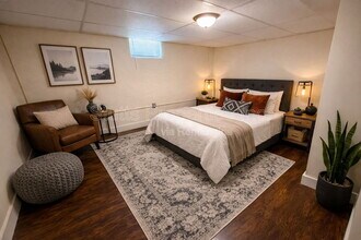 Building Photo - 402 W Tombigbee St