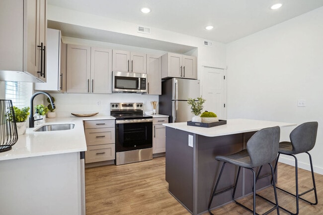 Building Photo - Valo at Bellin Townhomes