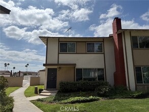 Building Photo - 1722 Mitchell Ave