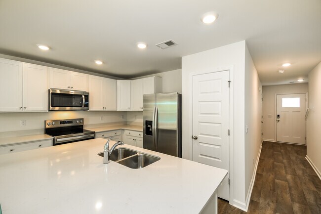Waterside en Rice Hope, una comunidad de ARK Homes en Savannah, GA - Modelo - Davis - Waterside at Rice Hope