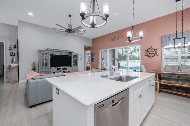 Building Photo - 3069 Borassus Dr