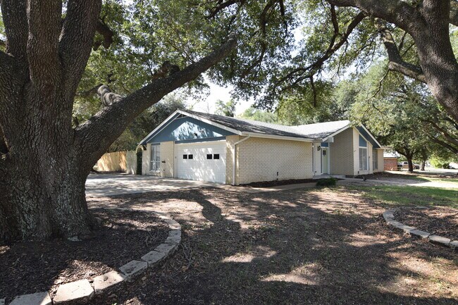 Foto del edificio - 4101 Antelope Trail