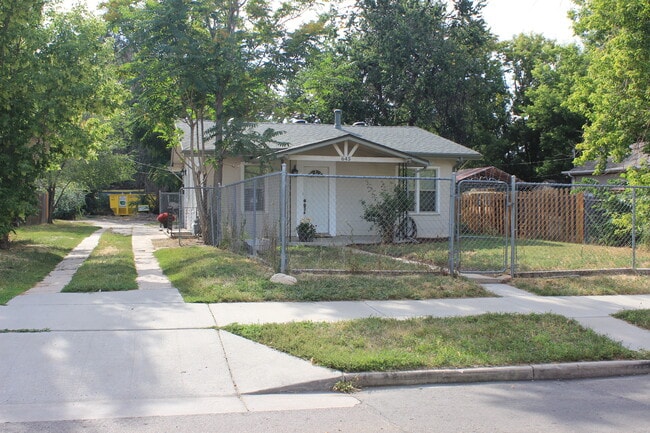 Front from street w/ parking - 645 Lowell Blvd