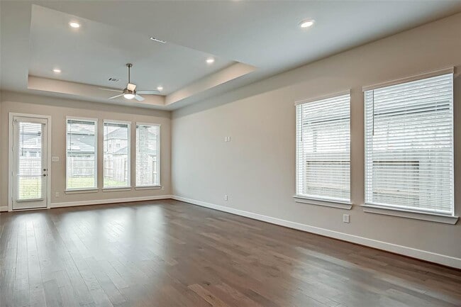 Building Photo - 18110 Grand Vista Hills Ln