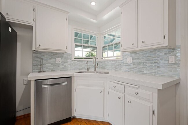 Foto del edificio - Charming 3-Bed, 2-Bath Home for Rent in Go...