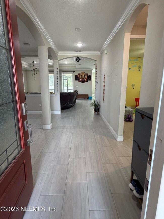 Foto del edificio - 332 Silver Reef Ln