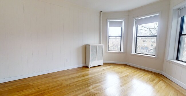 Building Photo - 31 Saint Lukes Rd