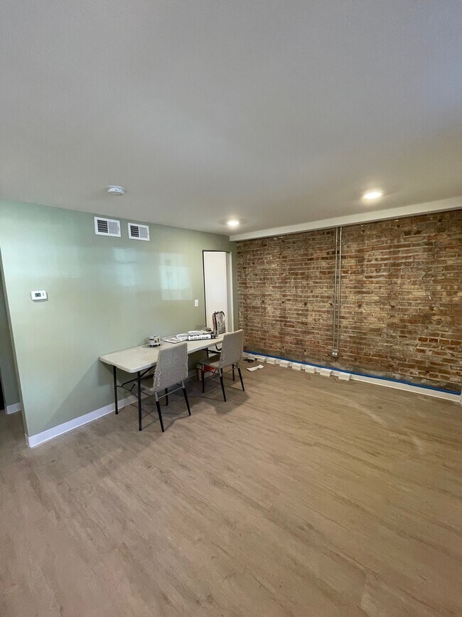 Living Room - 2008 S Leavitt St