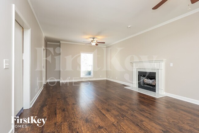 Foto del edificio - 221 Shoemaker Ct