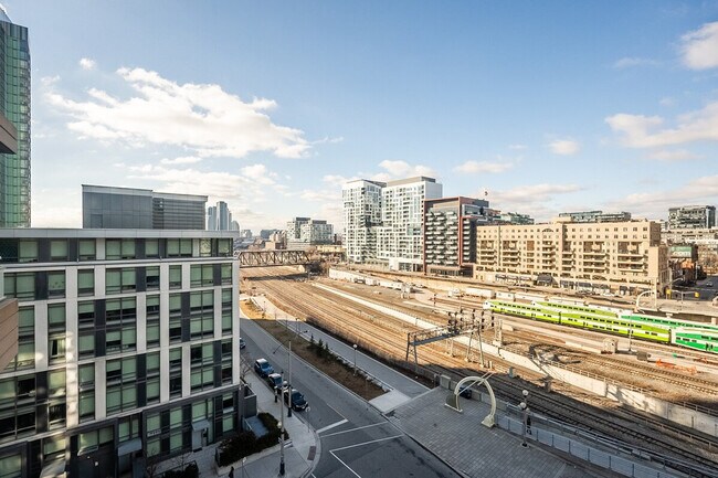 Building Photo - 151 Dan Leckie Way