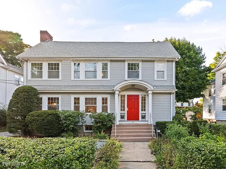 Primary Photo - 8 br, 2 bath House - 47 Crosby Rd
