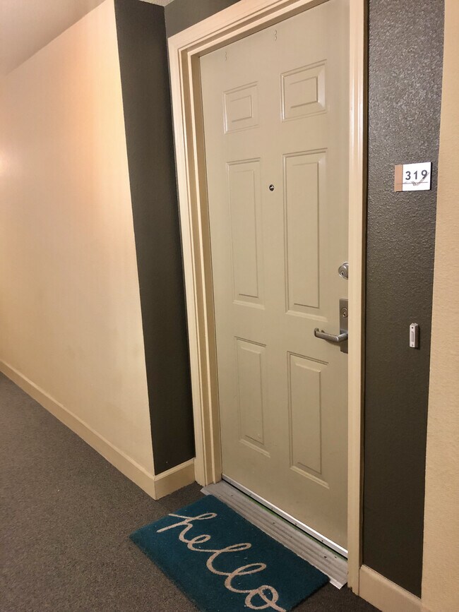 Entrance - 8200 Oceanview Ter