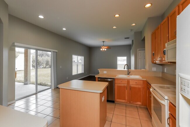 Foto del edificio - 22824 Killington Blvd