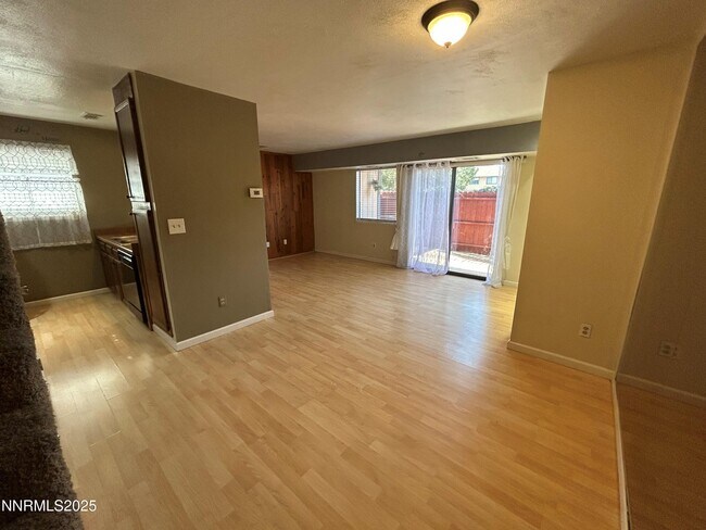 Foto del edificio - 3148 Bristle Branch Dr