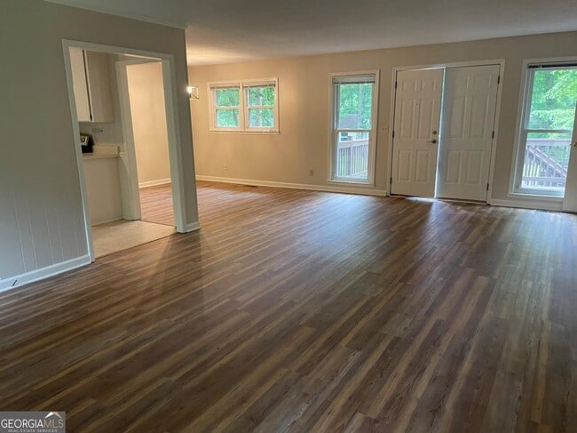 Building Photo - 3441 Brookhill Cir