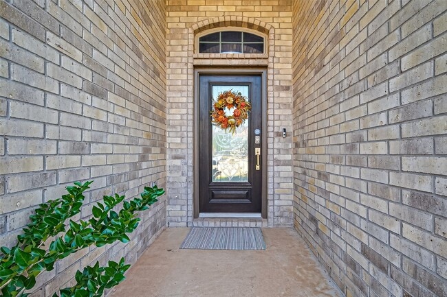 Foto del edificio - 28307 Hannahs Harbor Ln