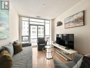 Building Photo - 89 Dunfield Ave