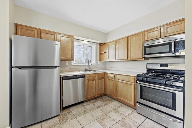 Foto del edificio - 13210 Spruce St