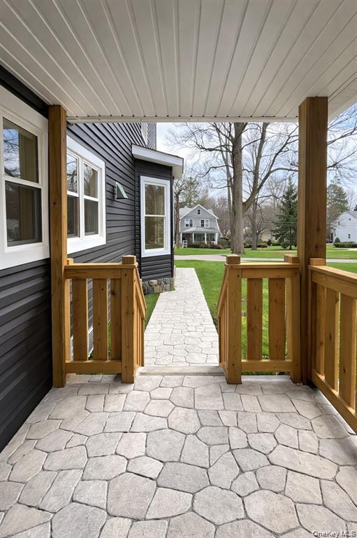 Foto del edificio - 45 Clinton Ave