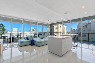 Building Photo - 3737 Collins Ave
