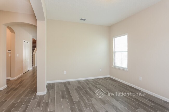 Building Photo - 1838 Mathews Manor Dr