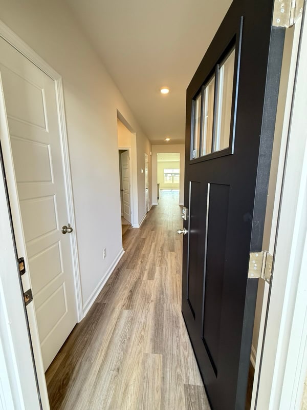 Building Photo - 6151 Feather Wy SE