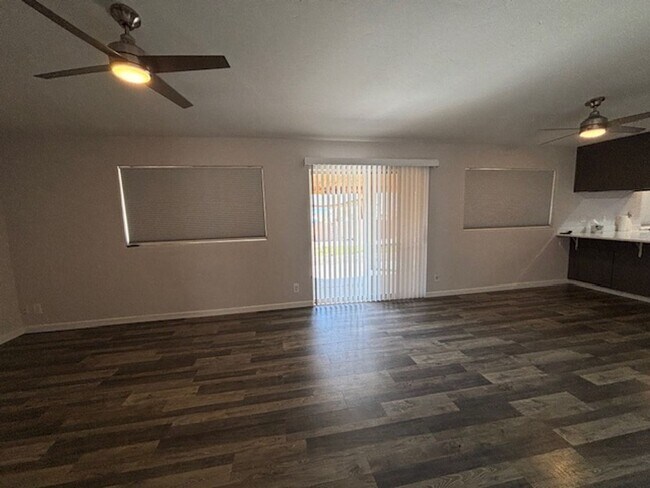 Foto del edificio - 3 Bedroom - 2 Bath Home