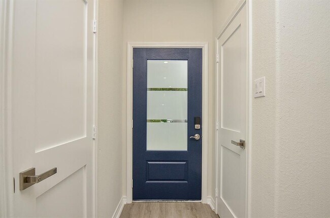 Building Photo - 14788 Cygnus Ct