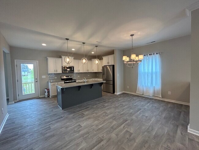 Foto del edificio - 1125 Laurel Woods Dr
