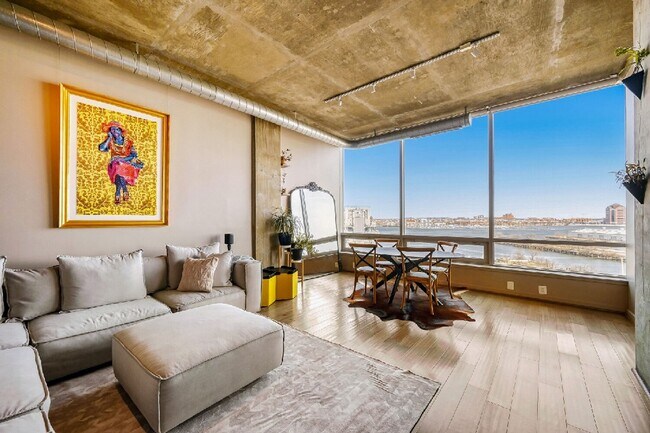 Foto del edificio - 1200 Steuart St