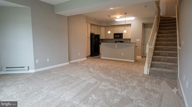 Building Photo - 21650 Romans Dr