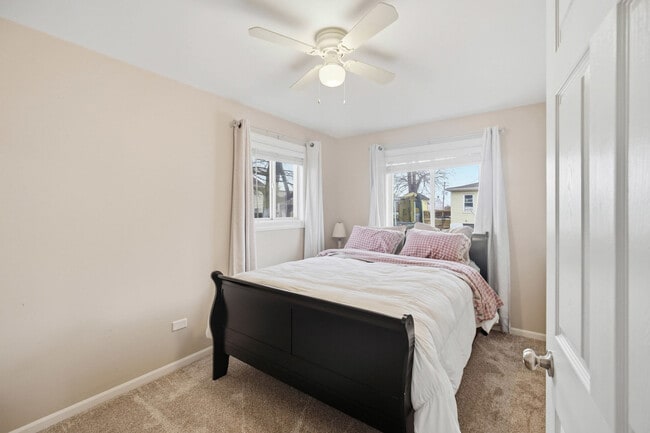 Foto del edificio - 7611 South Dr