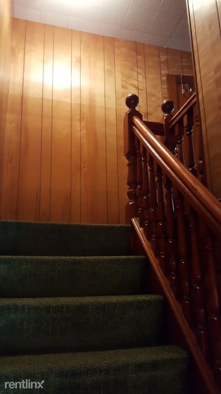 Foto del edificio - 1 br, 1 bath Apartment - 405A Elm Street