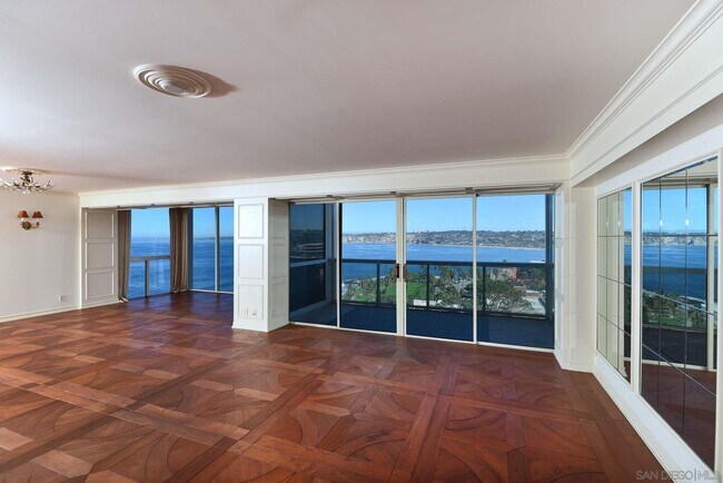 Foto del edificio - 939 Coast Blvd