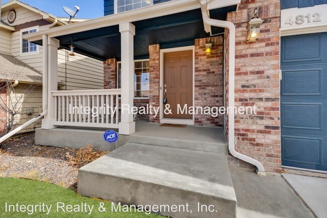 Foto del edificio - 4 br, 2.5 bath House - 4812 N Silverlace Dr