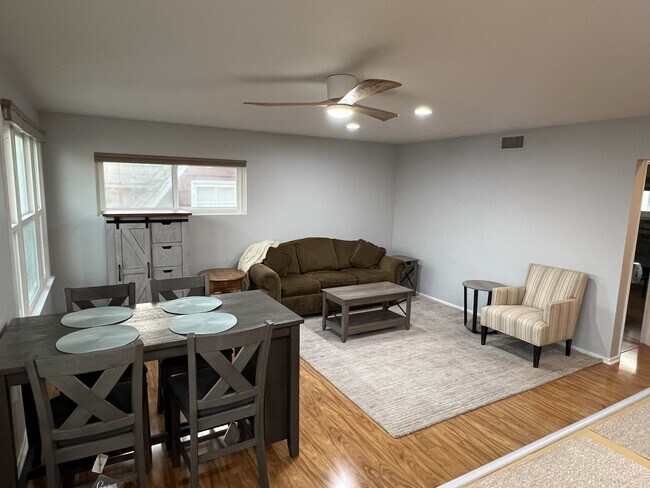 Foto del edificio - 6726 E Bay Shore Walk