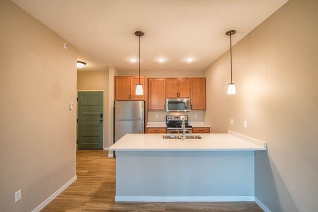 Foto del edificio - Edition - Spacious, Modern Kitchens in Pet...