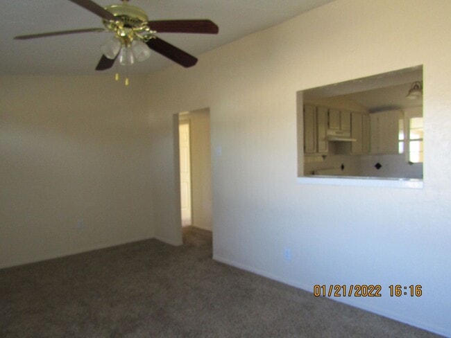 Building Photo - Very nice home located in the Gooch Area! No Pets!