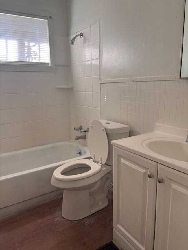 Foto del edificio - 3715 Skyline Dr