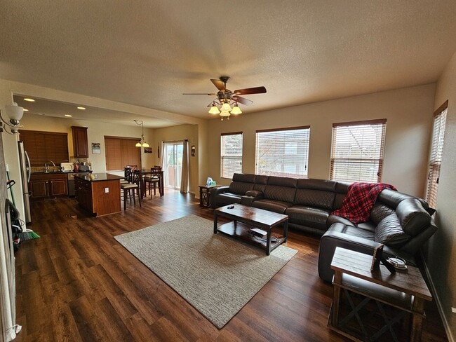 Building Photo - 4 Bed 4 Bath home in 80923!!