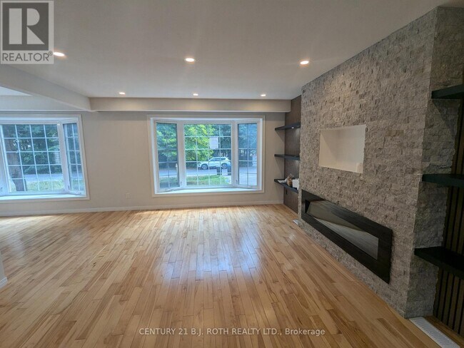 Photo du bâtiment - 756 Hastings Ave