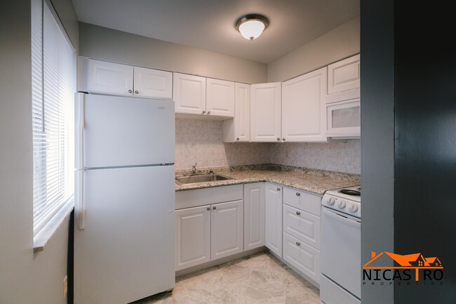 Foto del interior - 215 East Lane Avenue