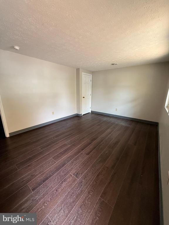 Foto del edificio - 1200 Opequon Ave