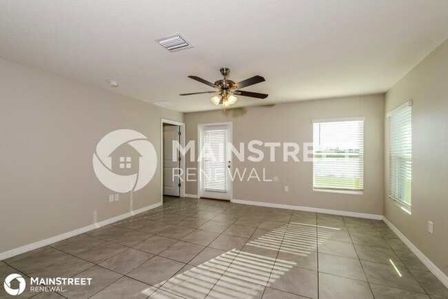 Building Photo - 12167 High Rock Wy