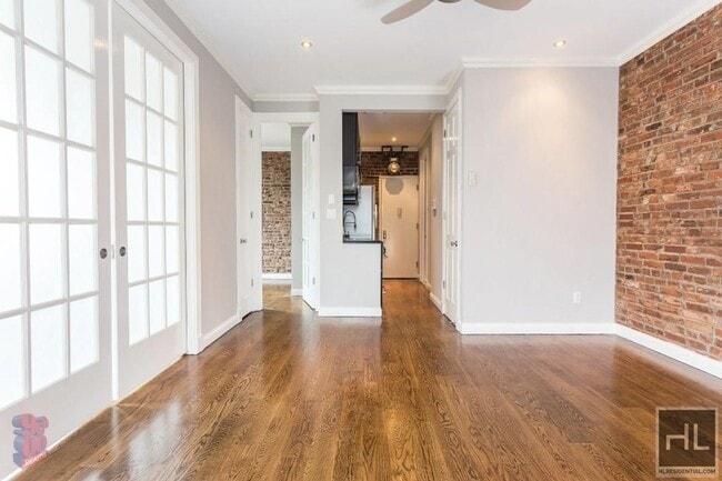 Building Photo - East 3rd Street