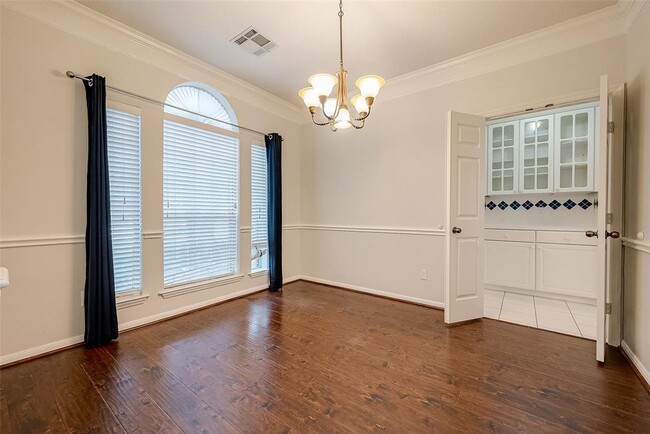 Building Photo - 7410 Greatwood Grove Dr