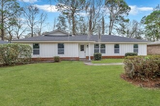 Building Photo - 29 Beaver Run Dr