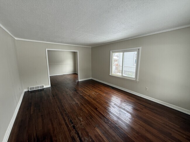 Foto del edificio - 13441 Harold Ave