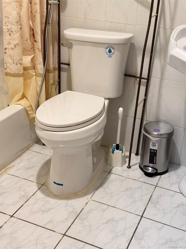 Foto del edificio - 143-04 105th Ave