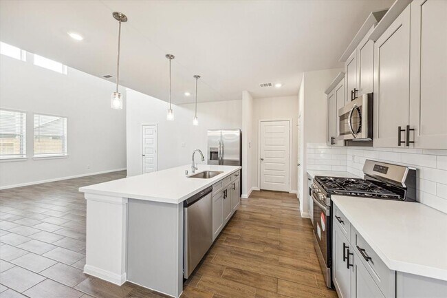 Building Photo - 21610 Cypress Maple Dr